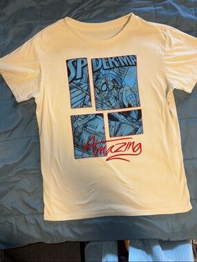 Spider-Man Graphic Men’s Cream T-Shirt - Amazing Print